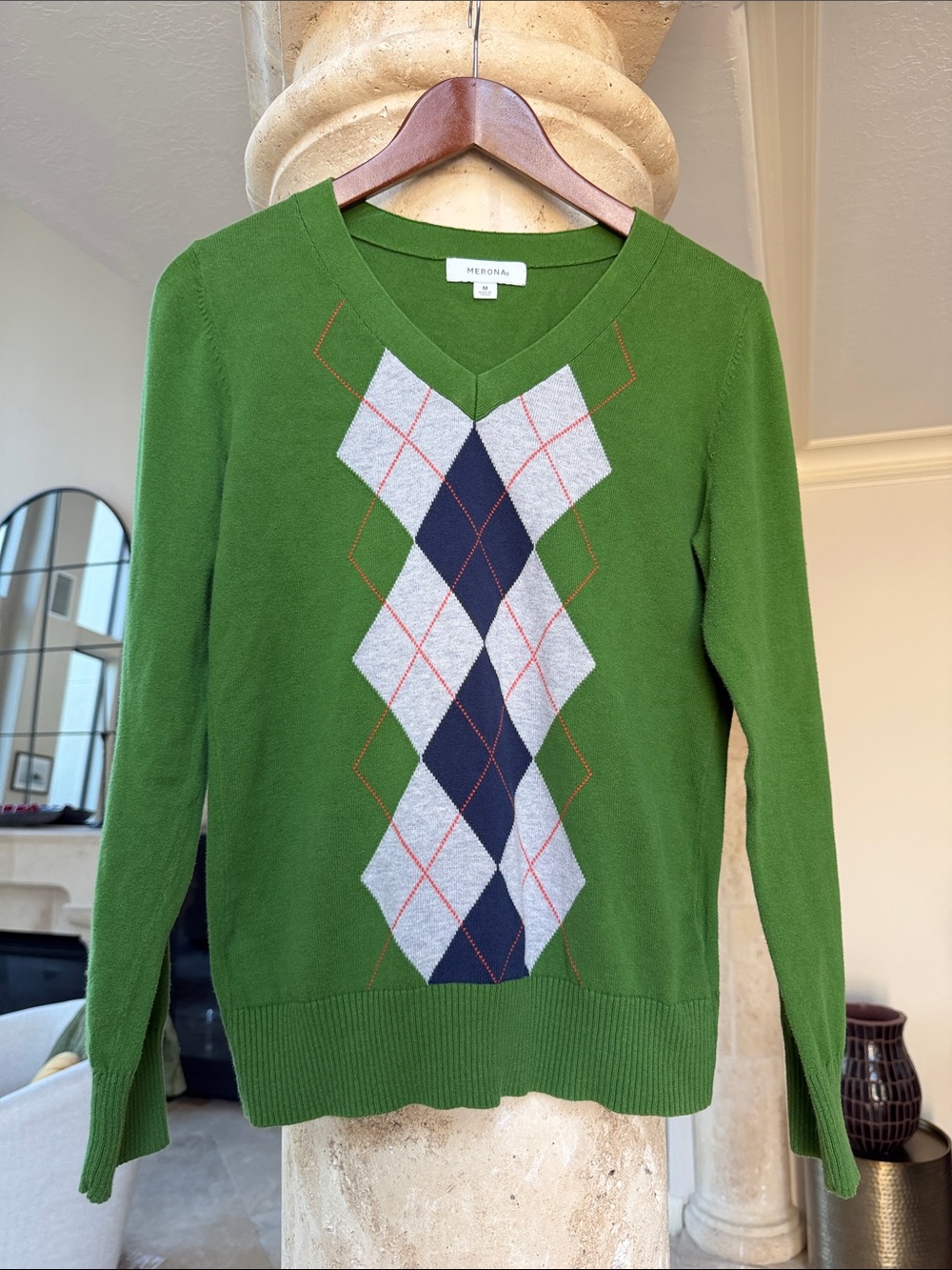 Merona Green V-Neck Argyle 100% CottonPullover with Navy and Light Gray Diamonds